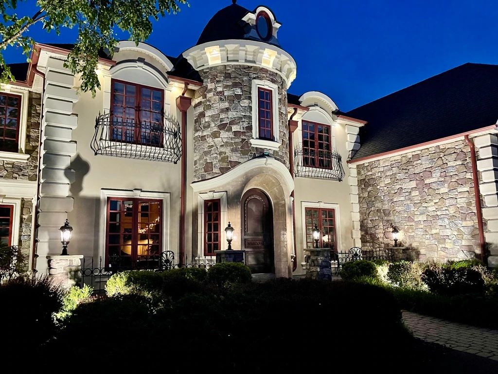 Exteriors gallery cover